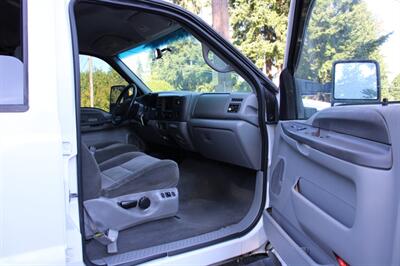 2002 Ford F-350 XLT   - Photo 13 - Shoreline, WA 98133