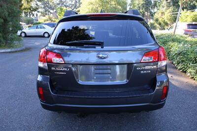 2012 Subaru Outback 3.6R Limited   - Photo 12 - Shoreline, WA 98133
