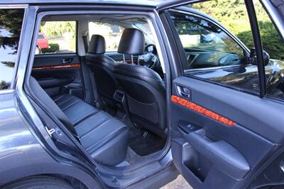 2012 Subaru Outback 3.6R Limited   - Photo 6 - Shoreline, WA 98133