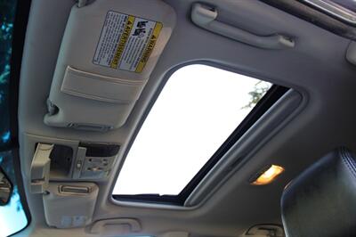 2012 Subaru Outback 3.6R Limited   - Photo 10 - Shoreline, WA 98133