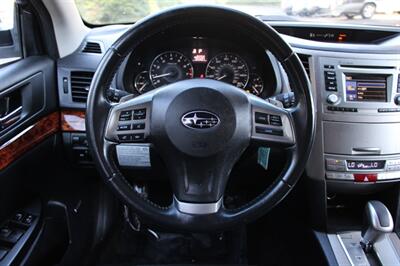 2012 Subaru Outback 3.6R Limited   - Photo 18 - Shoreline, WA 98133