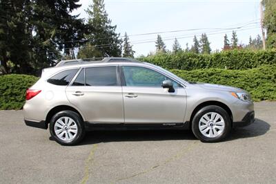 2015 Subaru Outback 2.5i Premium   - Photo 12 - Shoreline, WA 98133