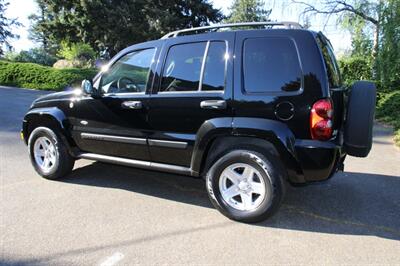 2007 Jeep Liberty Sport 62k MILES - Photo 4 - Shoreline, WA 98133