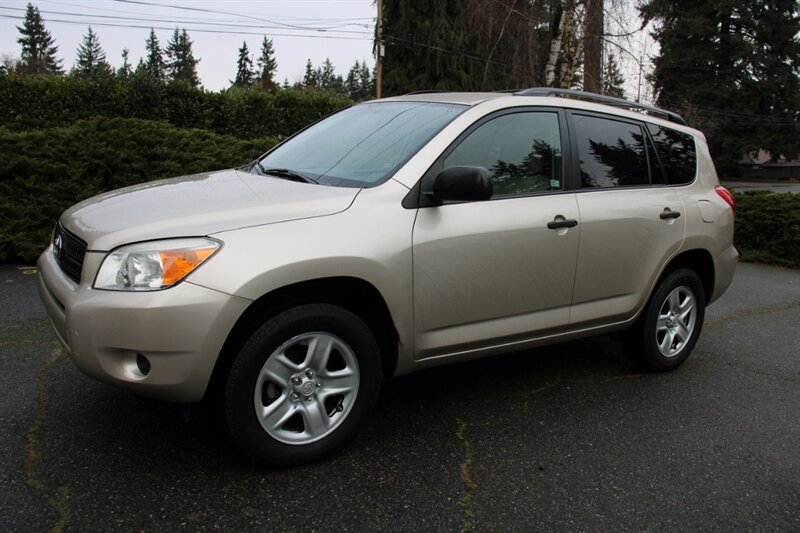 2007 Toyota RAV4   - Photo 1 - Shoreline, WA 98133