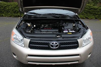 2007 Toyota RAV4   - Photo 19 - Shoreline, WA 98133