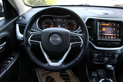 2014 Jeep Cherokee Trailhawk   - Photo 17 - Shoreline, WA 98133