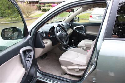 2007 Toyota RAV4   - Photo 5 - Shoreline, WA 98133