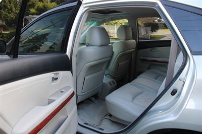 2004 Lexus RX 330   - Photo 15 - Shoreline, WA 98133