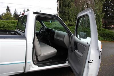 1995 Ford Ranger XL   - Photo 6 - Shoreline, WA 98133