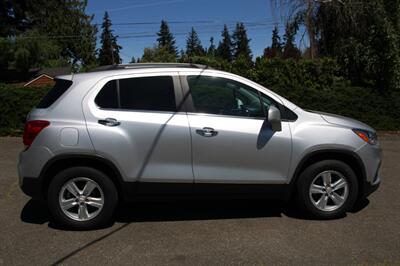2019 Chevrolet Trax LT   - Photo 12 - Shoreline, WA 98133