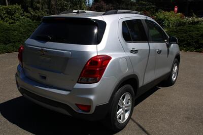 2019 Chevrolet Trax LT   - Photo 3 - Shoreline, WA 98133