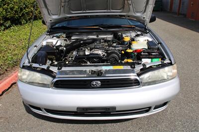 1995 Subaru Legacy L   - Photo 17 - Shoreline, WA 98133