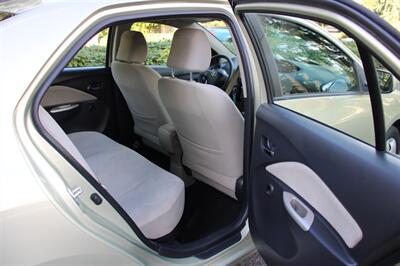 2007 Toyota Yaris   - Photo 6 - Shoreline, WA 98133