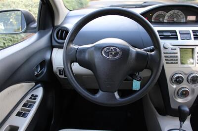 2007 Toyota Yaris   - Photo 16 - Shoreline, WA 98133