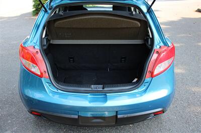 2012 Mazda Mazda2 Sport   - Photo 15 - Shoreline, WA 98133