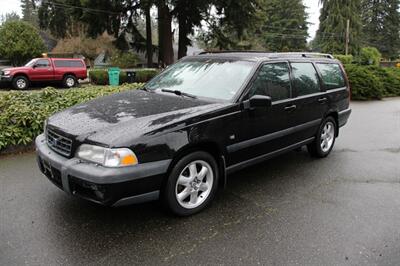 2000 Volvo V70 XC SE AWD   - Photo 1 - Shoreline, WA 98133