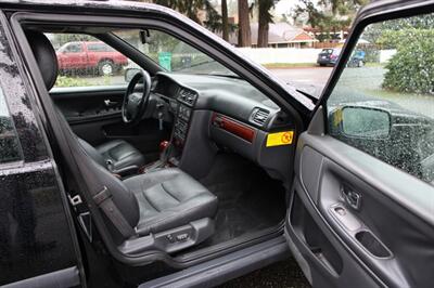 2000 Volvo V70 XC SE AWD   - Photo 14 - Shoreline, WA 98133