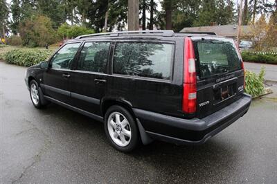 2000 Volvo V70 XC SE AWD   - Photo 4 - Shoreline, WA 98133