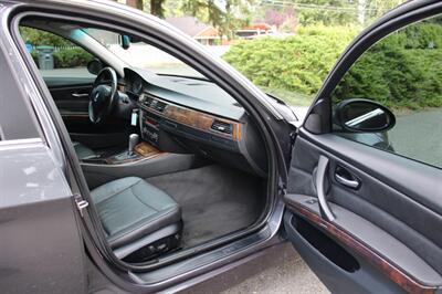 2006 BMW 330i   - Photo 14 - Shoreline, WA 98133