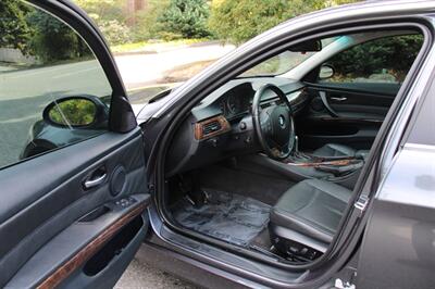 2006 BMW 330i   - Photo 5 - Shoreline, WA 98133