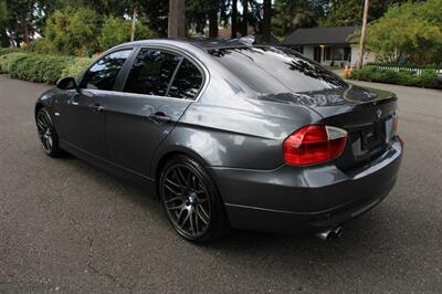 2006 BMW 330i   - Photo 4 - Shoreline, WA 98133