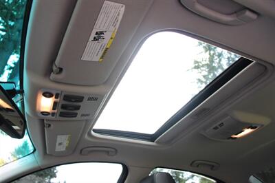 2006 BMW 330i   - Photo 9 - Shoreline, WA 98133