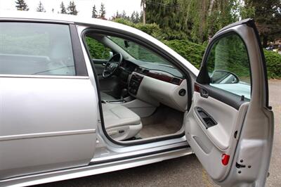 2010 Chevrolet Impala LT - Photo 14 - Shoreline, WA 98133