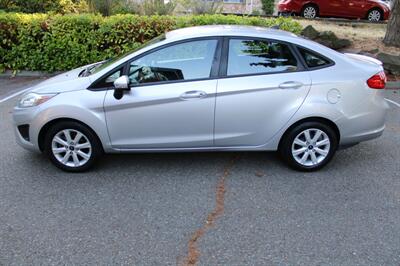 2013 Ford Fiesta SE   - Photo 12 - Shoreline, WA 98133