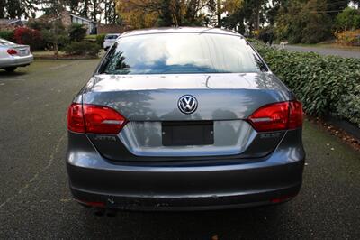 2012 Volkswagen Jetta SE PZEV   - Photo 10 - Shoreline, WA 98133