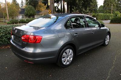 2012 Volkswagen Jetta SE PZEV   - Photo 3 - Shoreline, WA 98133