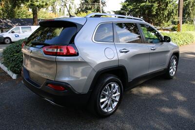 2014 Jeep Cherokee Limited   - Photo 3 - Shoreline, WA 98133