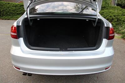 2016 Volkswagen Jetta 1.4T S   - Photo 16 - Shoreline, WA 98133