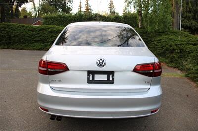2016 Volkswagen Jetta 1.4T S   - Photo 11 - Shoreline, WA 98133