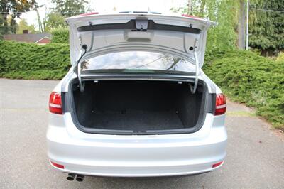 2016 Volkswagen Jetta 1.4T S   - Photo 17 - Shoreline, WA 98133