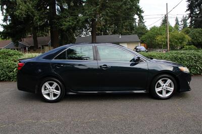 2013 Toyota Camry SE   - Photo 12 - Shoreline, WA 98133