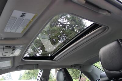 2013 Toyota Camry SE   - Photo 9 - Shoreline, WA 98133