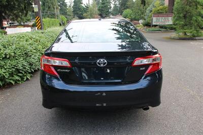2013 Toyota Camry SE   - Photo 11 - Shoreline, WA 98133