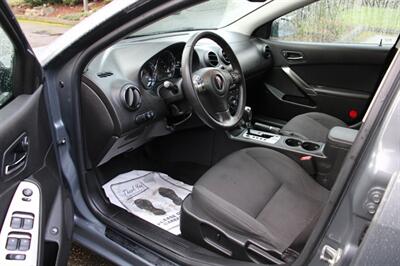 2009 Pontiac G6 GT   - Photo 5 - Shoreline, WA 98133