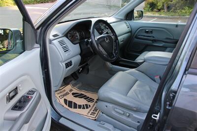 2005 Honda Pilot EX-L   - Photo 5 - Shoreline, WA 98133