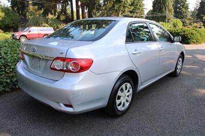 2011 Toyota Corolla LE   - Photo 3 - Shoreline, WA 98133