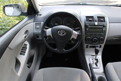 2011 Toyota Corolla LE   - Photo 16 - Shoreline, WA 98133