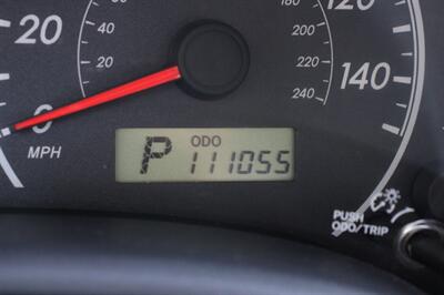 2011 Toyota Corolla LE   - Photo 7 - Shoreline, WA 98133
