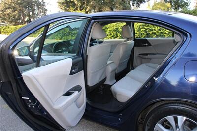 2015 Honda Accord LX   - Photo 16 - Shoreline, WA 98133