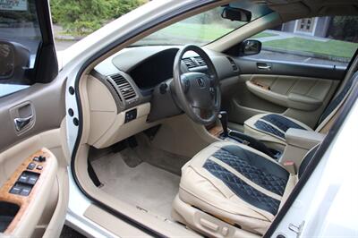 2005 Honda Accord EX V-6   - Photo 5 - Shoreline, WA 98133