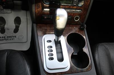 2005 Ford Five Hundred Limited   - Photo 8 - Shoreline, WA 98133