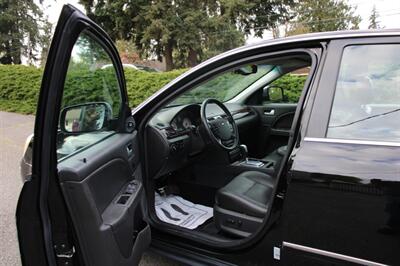 2005 Ford Five Hundred Limited   - Photo 5 - Shoreline, WA 98133