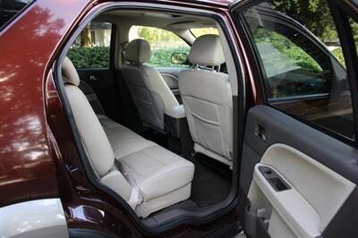 2009 Ford Taurus X/FreeStyle SEL AWD   - Photo 6 - Shoreline, WA 98133