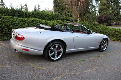 2005 Jaguar XKR   - Photo 4 - Shoreline, WA 98133