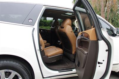 2013 Buick Enclave Premium   - Photo 6 - Shoreline, WA 98133