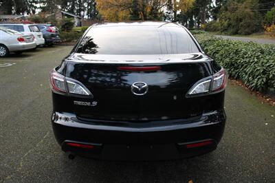 2011 Mazda Mazda3 i Sport   - Photo 10 - Shoreline, WA 98133